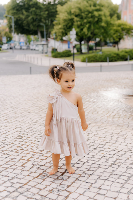 Vestido de um ombro - Bege